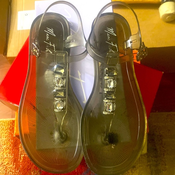 🩴Marc Fisher GEMMIE Clear Sandals - Picture 1 of 5